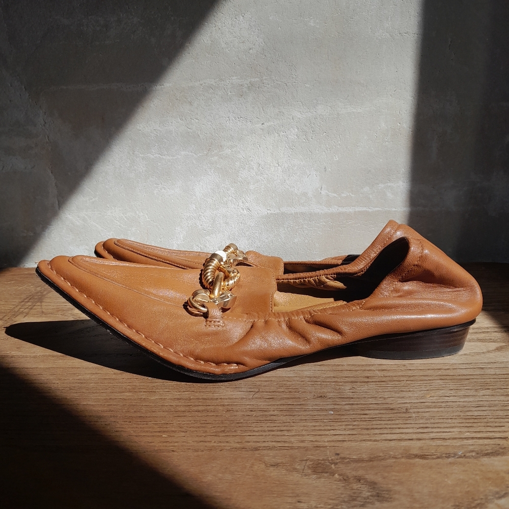 Tory Burch Brown Leather Loafers with Gold Chain - Picture 3 of 8